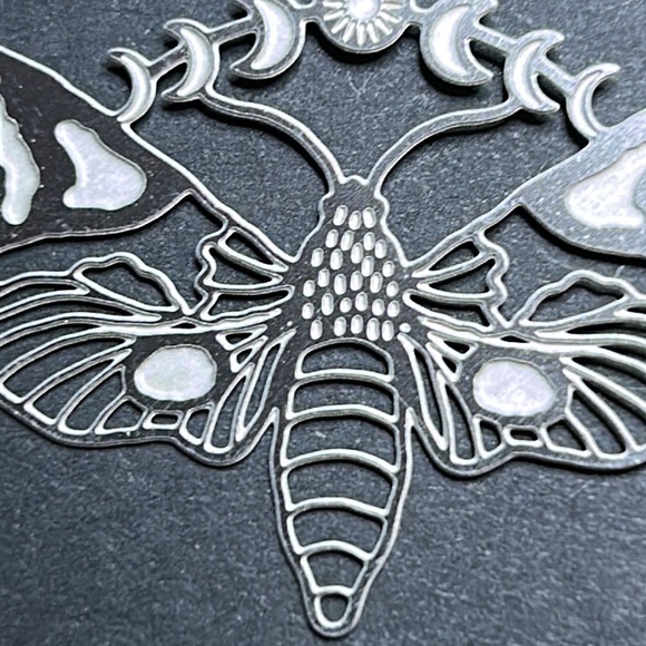 Moth and moon pendant - Picture 3 of 5